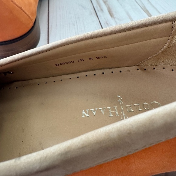 Cole Haan Women’s Penny Loafers Orange & Tan Nubuck Leather Size 7B - Picture 8 of 8